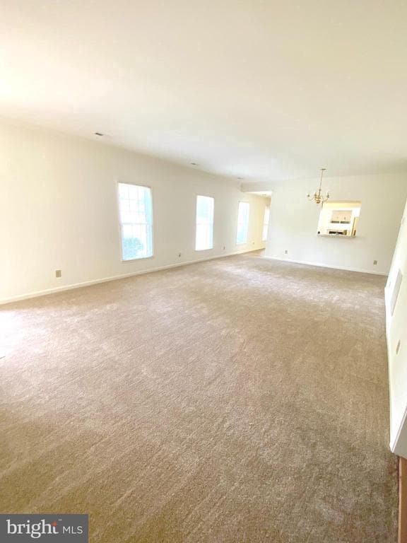 Foto del edificio - 11100 Trinity Ln