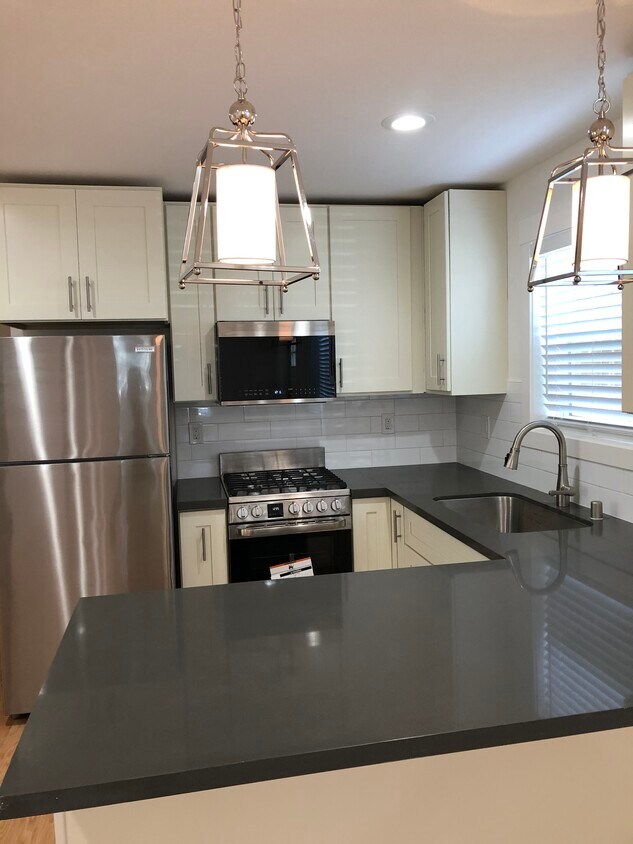 Foto principal - 1628 Tyler St