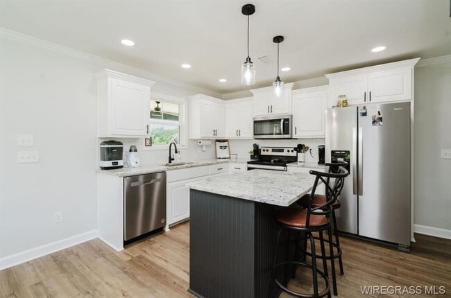 Building Photo - 124 Sandy Hls Ct