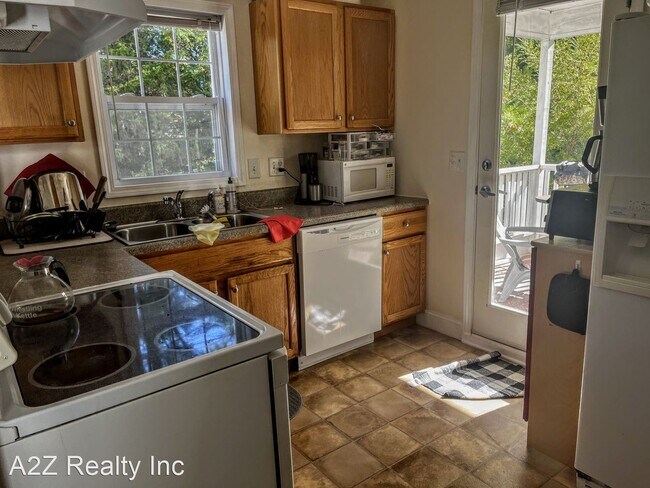 Building Photo - 1 br, 1 bath House - 2146 E Old Oxford Road