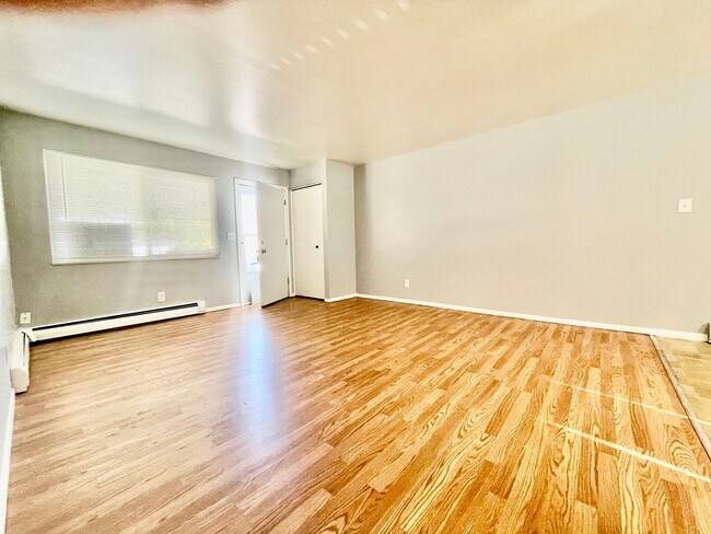 Foto del edificio - 1035 Magnolia St
