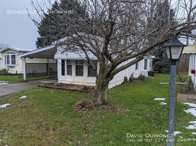 Building Photo - 3902 Lockport Olcott Rd