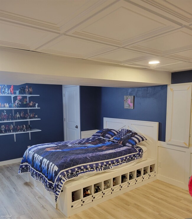 Foto del edificio - 4 br, 3 bath House - W183S7762 Kelly Drive