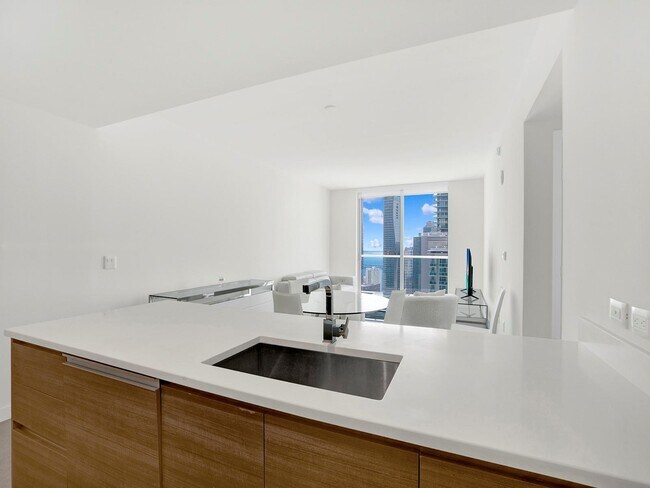 Foto del edificio - 1100 S Miami Ave