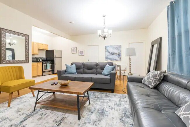 Foto del edificio - 351 E 117th St