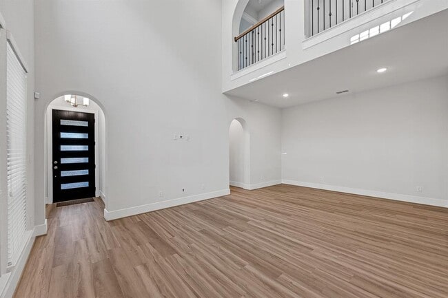 Building Photo - 5215 Galahad Ct