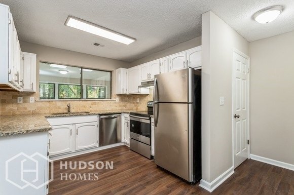Foto del edificio - 9670 Loblolly Ln