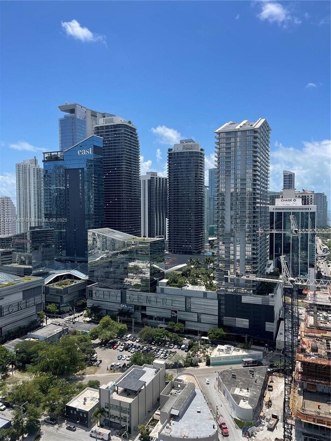 Foto del edificio - 92 SW 3rd St