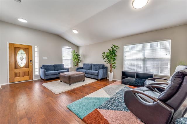 Foto del edificio - 9308 Yorktown St