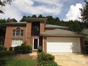 Building Photo - 106 Yorkshire Dr