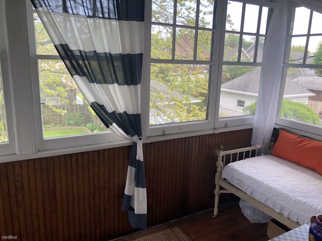 Building Photo - 3 br, 2 bath House - 556 Hazelwood Terrace