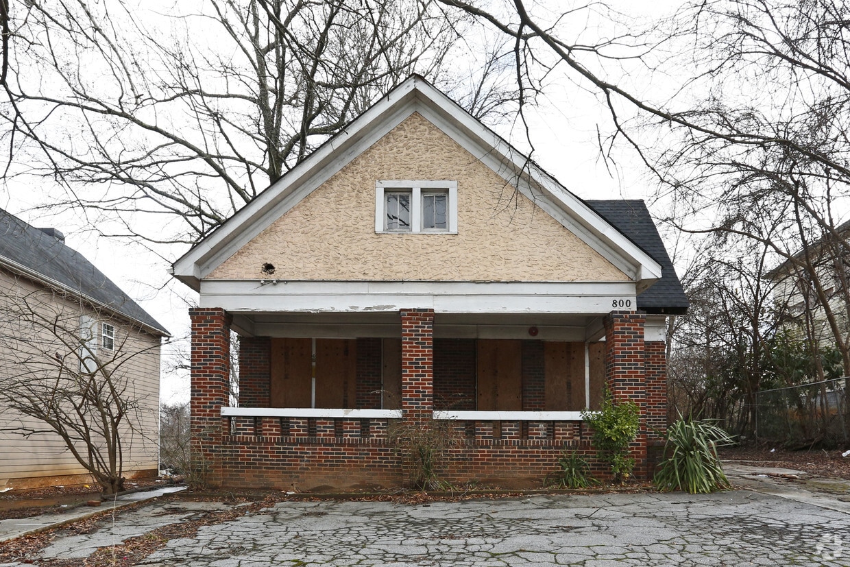 Building Photo - 800 Metropolitan Pky SW