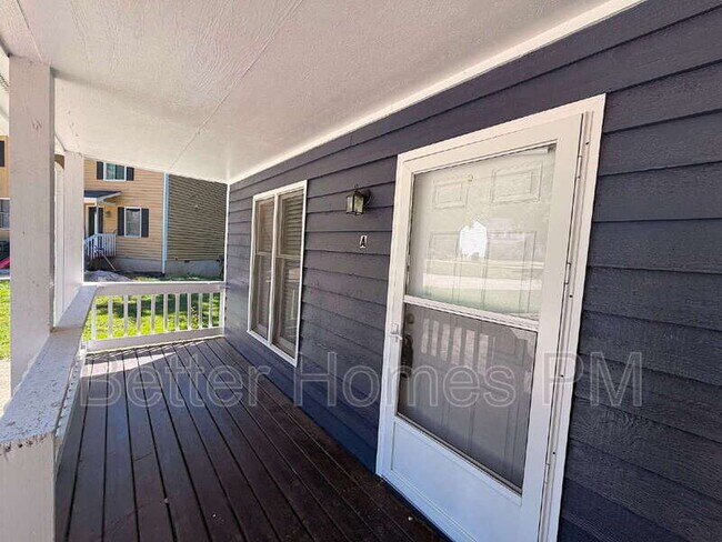 Building Photo - 104 Stowe Pl