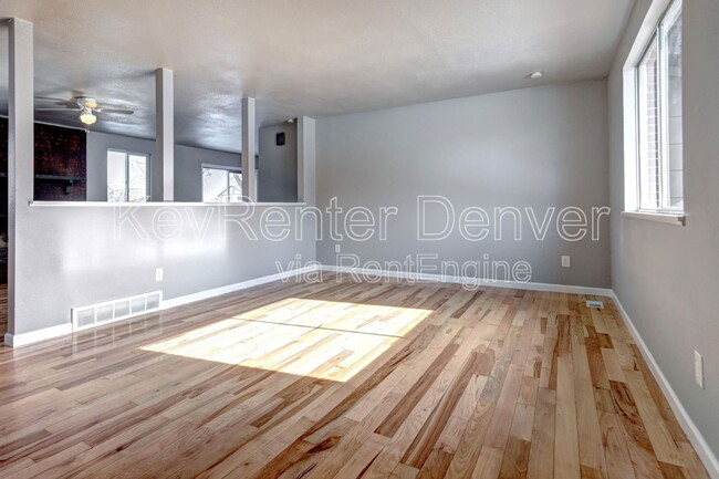 Building Photo - 3841 E 117th Ave