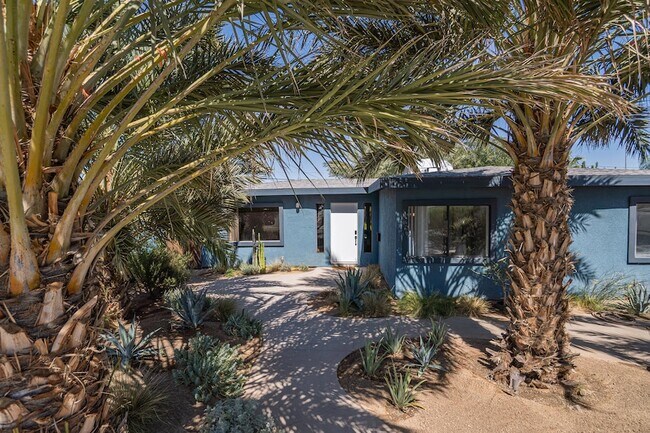 Building Photo - 44828 Rubidoux St