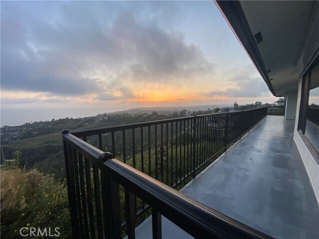 Building Photo - 2835 Zell Dr
