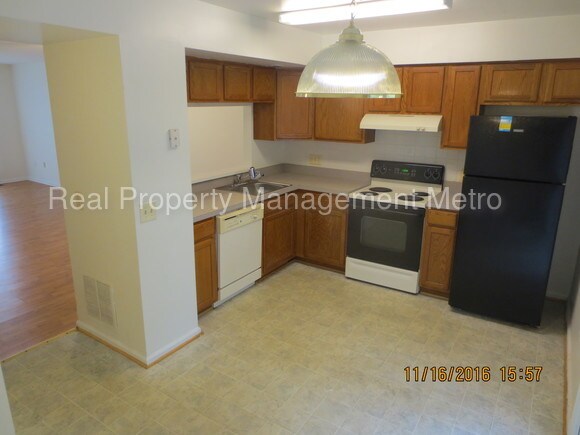 Building Photo - 9617 Lambeth Ct