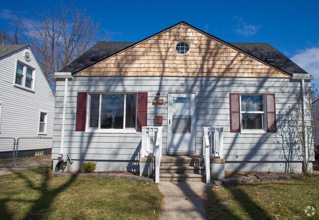 Building Photo - 2223 Coy St
