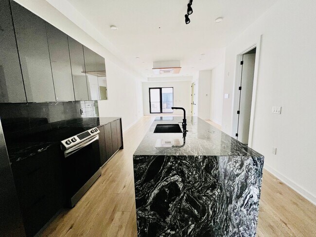 Foto del edificio - 1306 N Front St