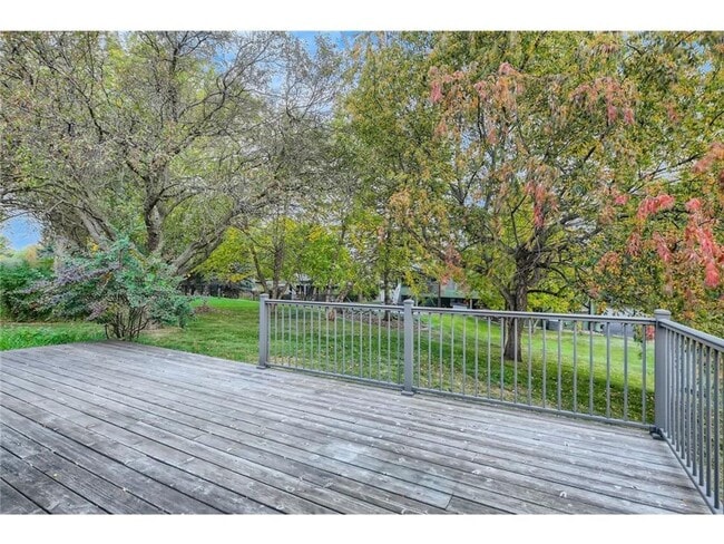 Foto del edificio - 645 Windemere Curve