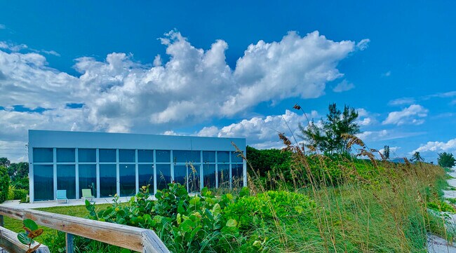 Building Photo - 8045 S Hwy A1A