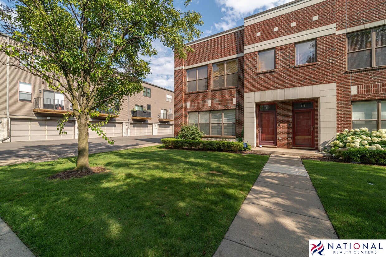 Foto principal - 10 W Bethune St