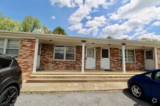 Building Photo - 103 Price Dr