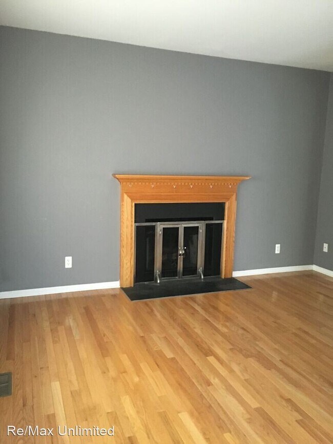 Foto del edificio - 3 br, 2.5 bath House - 13 Old Forge Drive