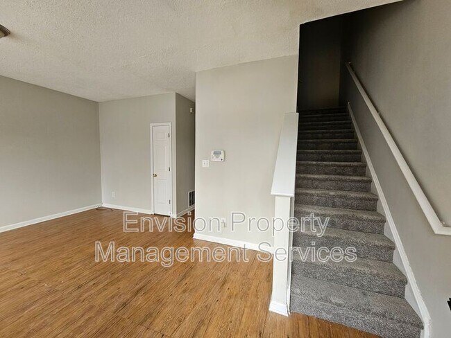 Foto del edificio - 3275 Oakley Pl