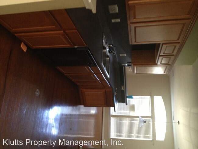Foto del edificio - 2 br, 2.5 bath House - 10435 Alexander Mar...