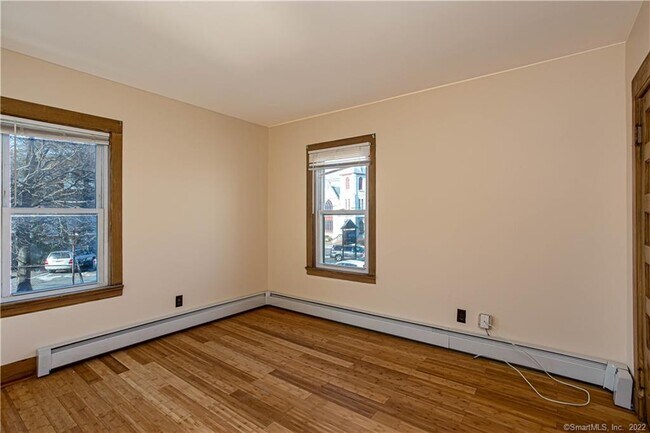 Foto del edificio - 514 Glenbrook Rd