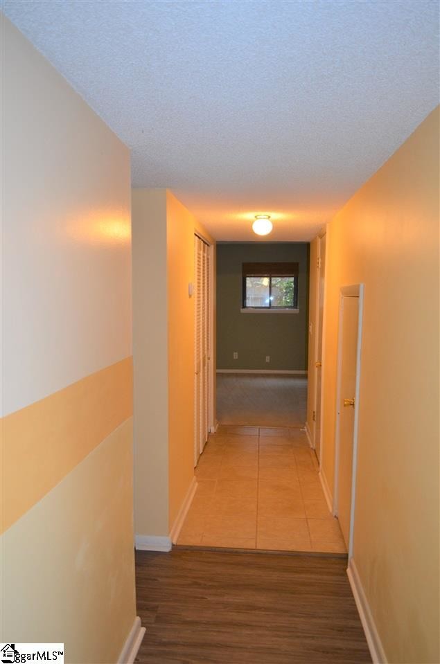 Building Photo - 47 Briarglen Pl
