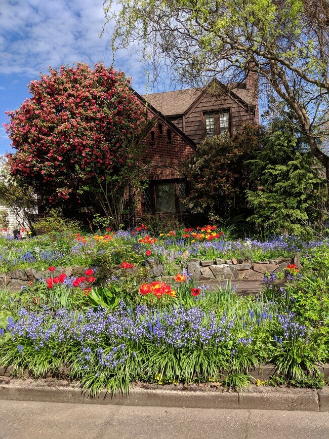 Historic Home with Established Landscaping - 223 NW 28th St