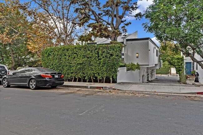 Foto del edificio - 807 Haverford Ave