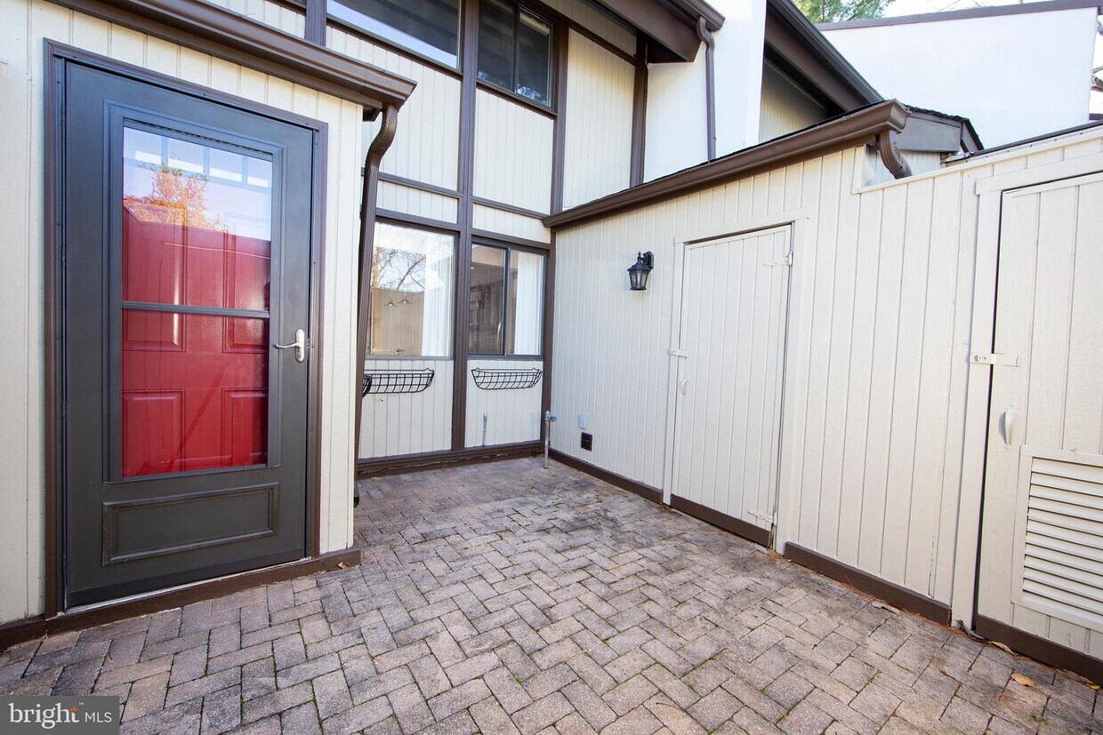 Foto principal - 2 Belaire Way