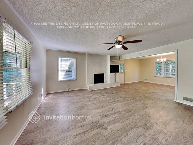 Building Photo - 150 Kay Cir
