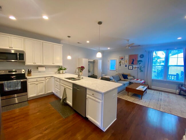 Building Photo - 4994 W Liberty Park Cir