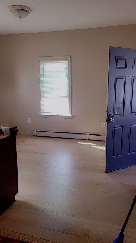 Building Photo - 45 Moore St