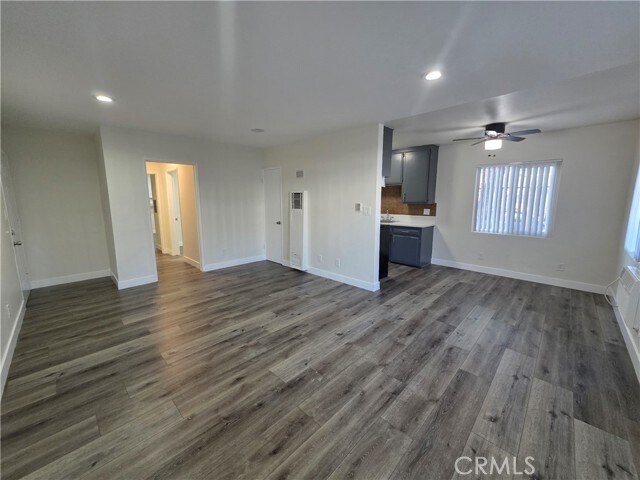 Foto del edificio - 20754 Hartland St