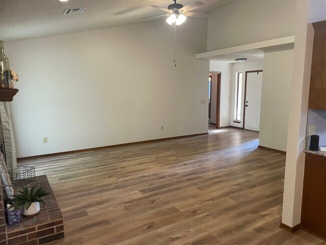 Living Room - 505 Ramsey St