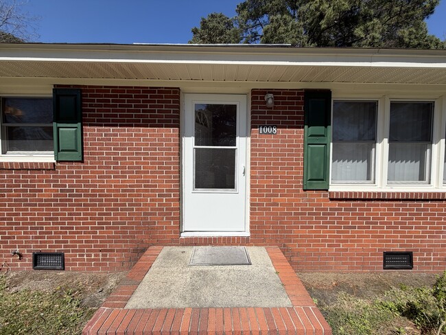 Photo - 1008 W Arlington Blvd House