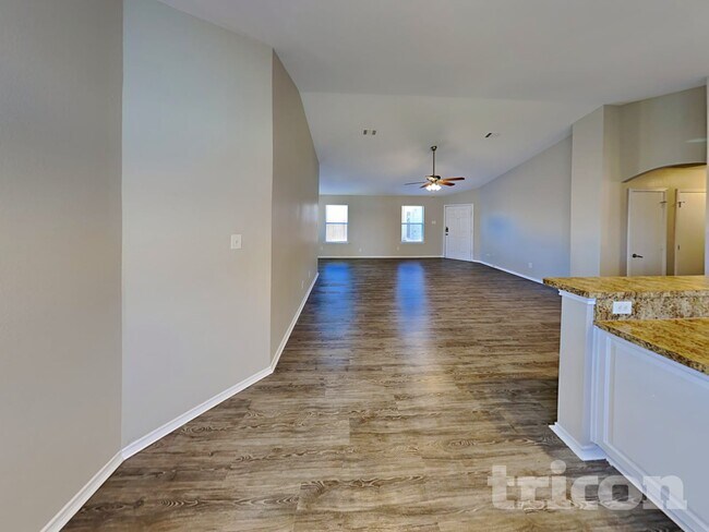 Foto del edificio - 1245 W Cottonwood Dr