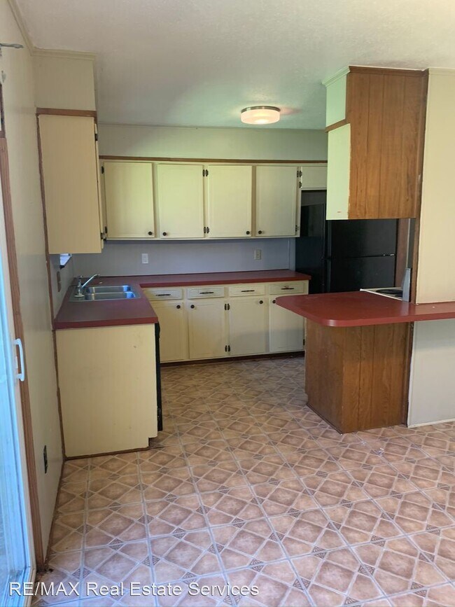 Building Photo - 3 br, 1.5 bath House - 3516 Baywood