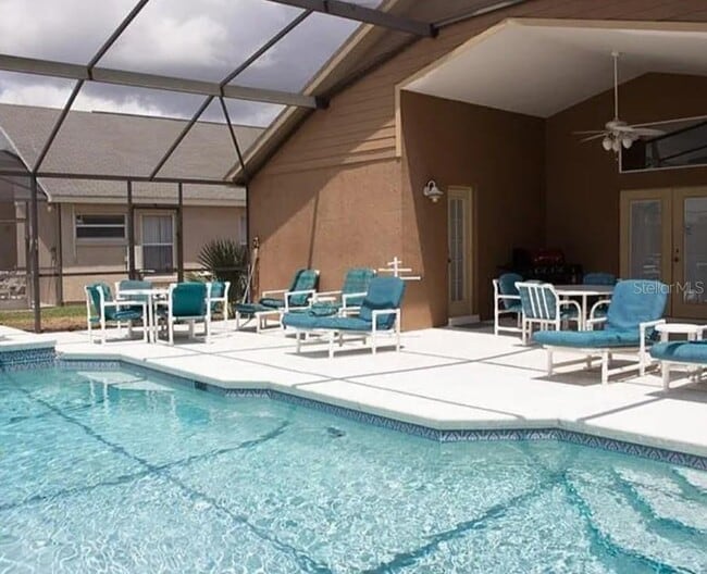 Foto del edificio - 2697 Autumn Creek Cir
