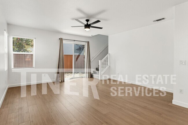 Foto del edificio - 3961 Martis St