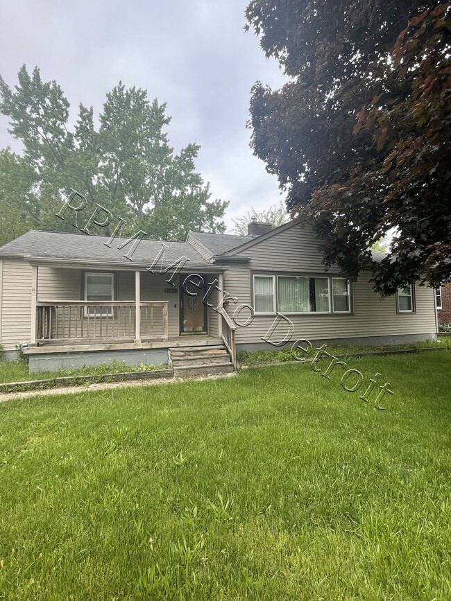 Building Photo - 32851 Linderman Ave