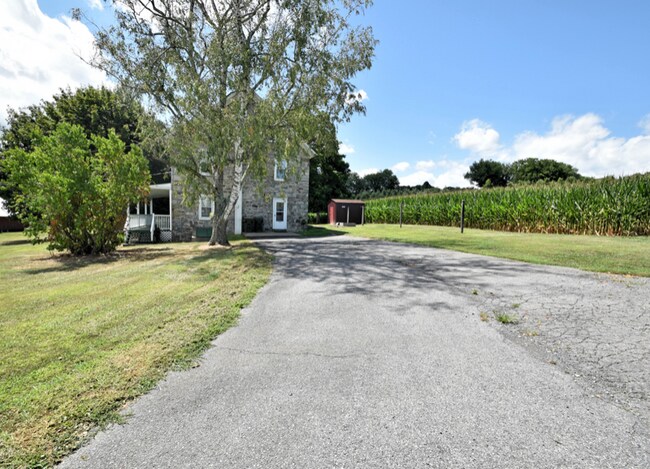 Building Photo - 6320 Koehler Rd