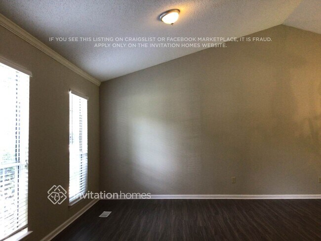 Building Photo - 3216 Mintleaf Dr