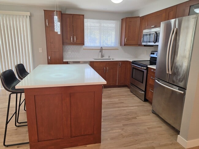 Photo - 1533 S Jamaica St House