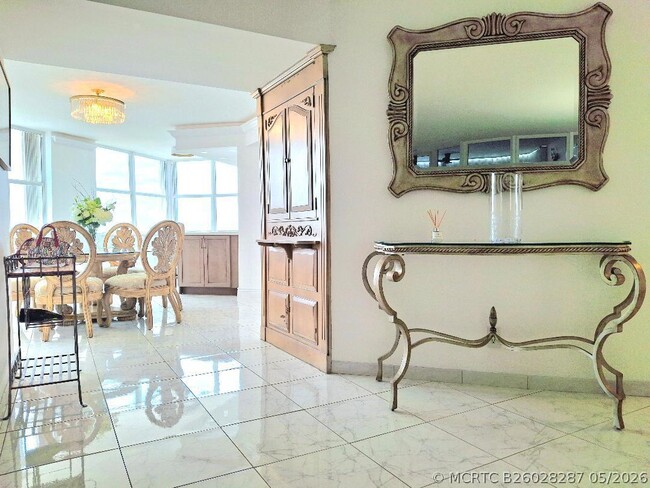 Building Photo - 1340 S Ocean Blvd